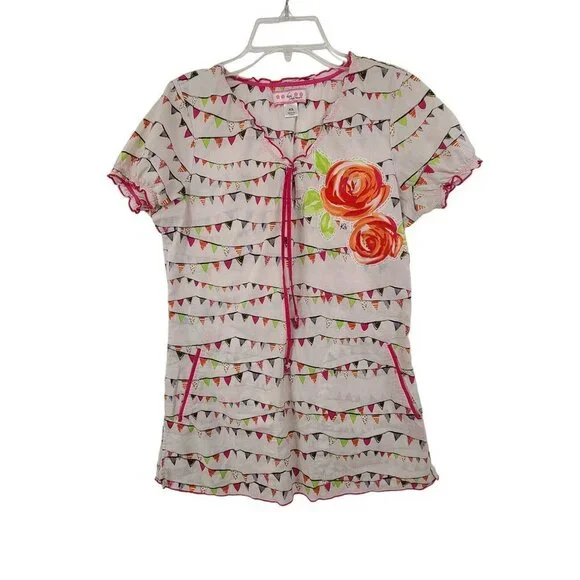 Koi Kathy Peterson Scrub Top Women’s Floral Flag Print Pink Green - Picture 2 of 10